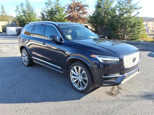 2017 Volvo XC90 T6 Inscription