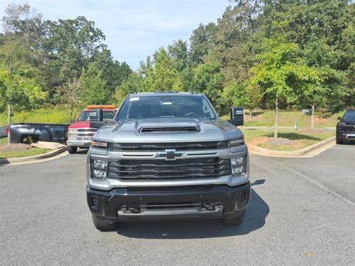 2026 Chevrolet Silverado 2500 Custom