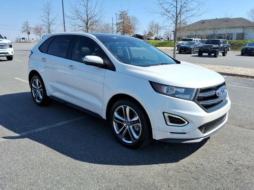 2016 Ford Edge Sport