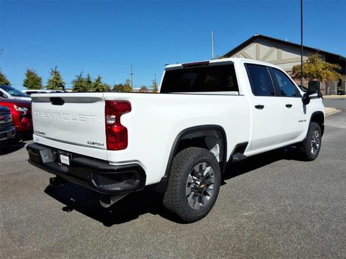 2026 Chevrolet Silverado 2500 Custom