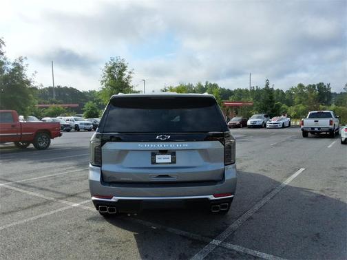 2025 Chevrolet Suburban High Country