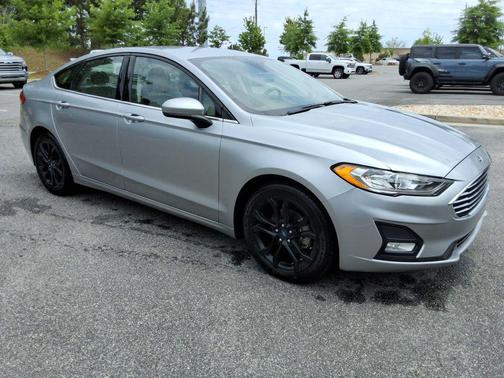 Silver Metallic 2020 Ford Fusion SE