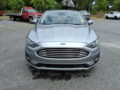 Silver Metallic 2020 Ford Fusion SE