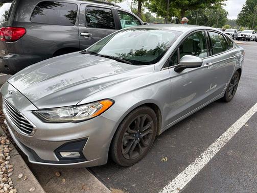 Silver Metallic 2020 Ford Fusion SE