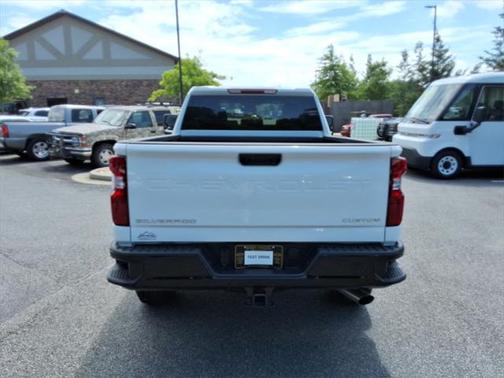 2025 Chevrolet Silverado 2500 Custom