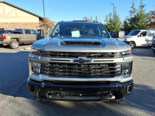 2025 Chevrolet Silverado 2500 Custom