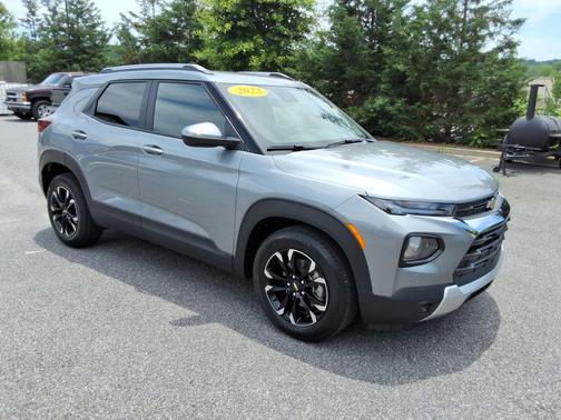 Sterling Gray Metallic 2023 Chevrolet Trailblazer LT