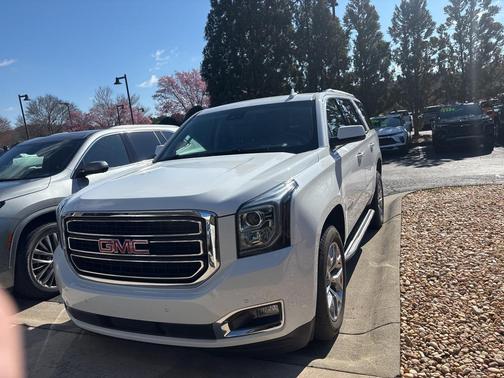 2019 GMC Yukon SLT