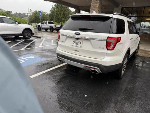 2017 Ford Explorer Platinum