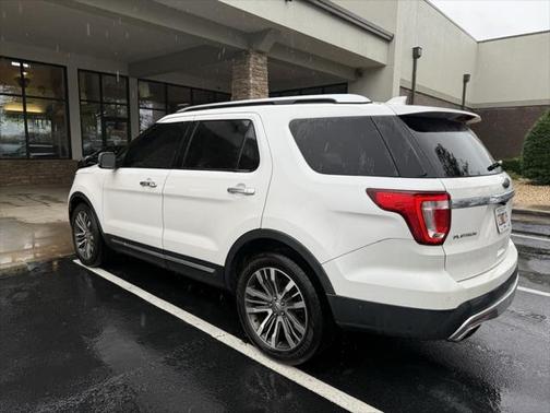 2017 Ford Explorer Platinum
