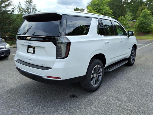 Summit White 2026 Chevrolet Tahoe LT