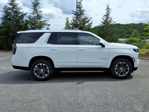 Summit White 2026 Chevrolet Tahoe LT