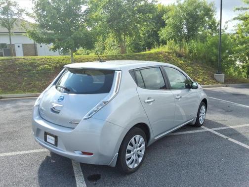 2015 Nissan Leaf S