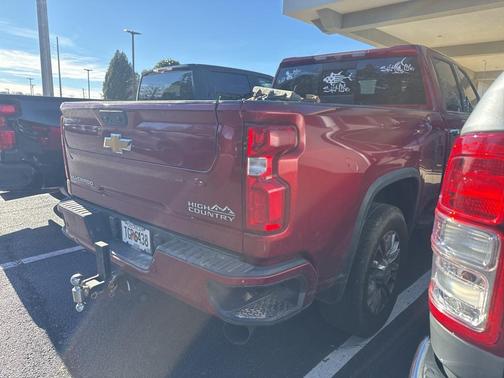 2022 Chevrolet Silverado 2500 High Country