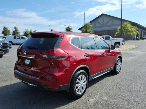 2017 Nissan Rogue S
