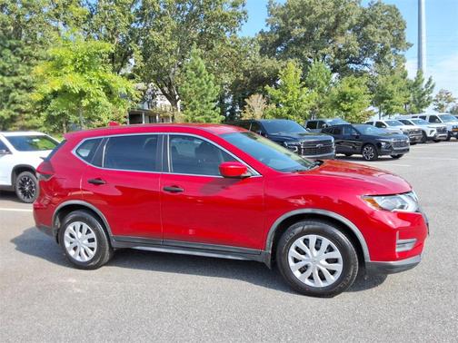 2017 Nissan Rogue S