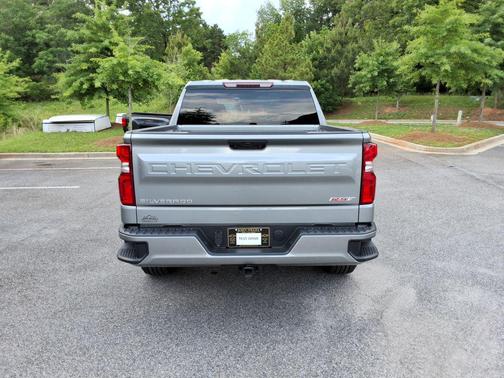 Sterling Gray Metallic 2024 Chevrolet Silverado 1500 RST
