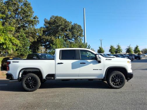 2026 Chevrolet Silverado 2500 LT