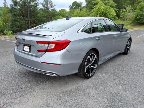 Gray Pearl 2022 Honda Accord Hybrid Sport