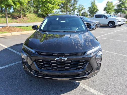 Mosaic Black Metallic 2026 Chevrolet Trax FWD ACTIV