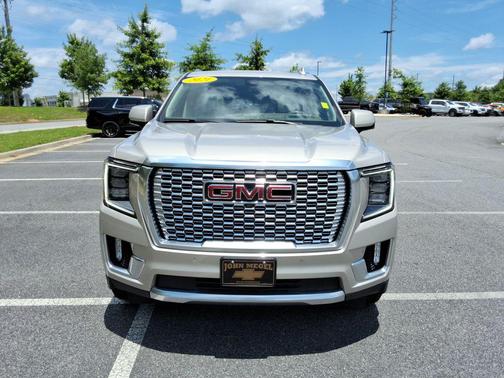 Pearl Beige Metallic 2021 GMC Yukon Denali