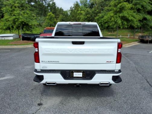 Summit White 2026 Chevrolet Silverado 1500 RST