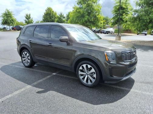 Dark Moss 2020 Kia Telluride S