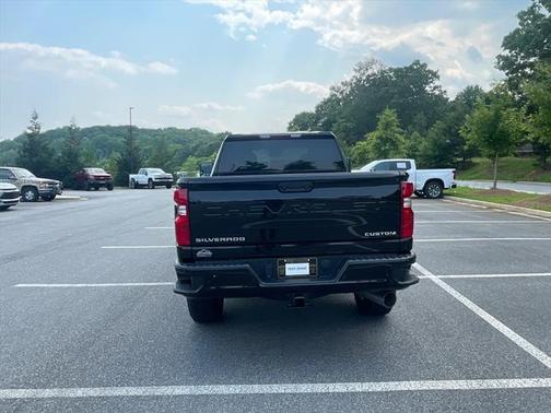 2025 Chevrolet Silverado 2500 Custom