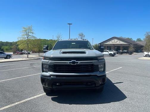 2025 Chevrolet Silverado 2500 Custom