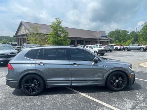 2019 Volkswagen Tiguan 2.0T SEL R-Line