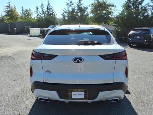 2024 INFINITI QX55 LUXE
