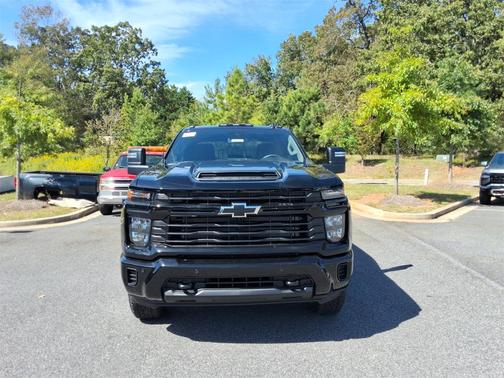 2026 Chevrolet Silverado 2500 Custom