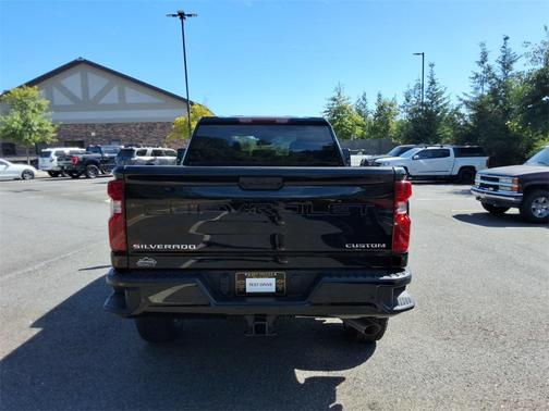 2026 Chevrolet Silverado 2500 Custom