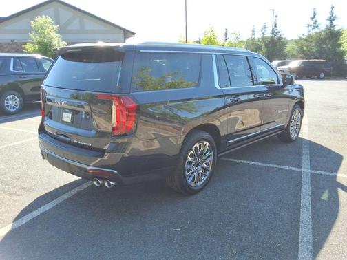 Titanium Rush Metallic 2023 GMC Yukon XL Denali Ultimate