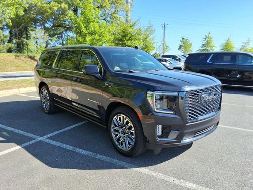 Titanium Rush Metallic 2023 GMC Yukon XL Denali Ultimate