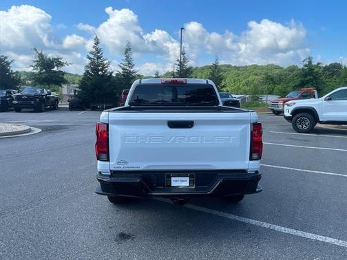 2025 Chevrolet Colorado WT