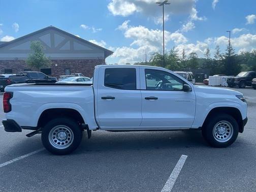 2025 Chevrolet Colorado WT