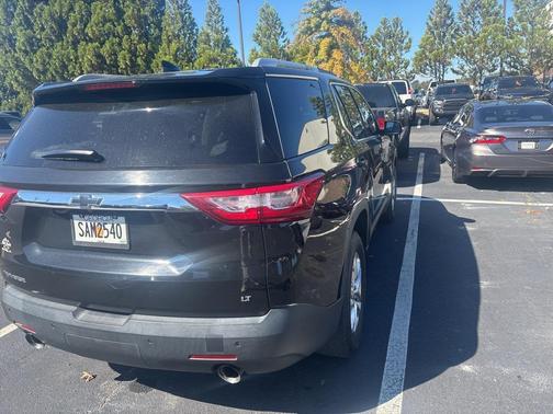 2018 Chevrolet Traverse LT Cloth