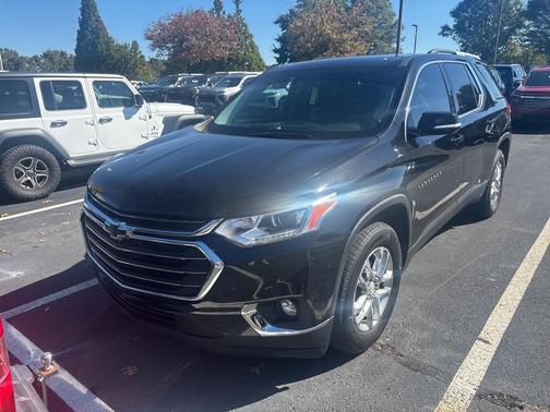 2018 Chevrolet Traverse LT Cloth