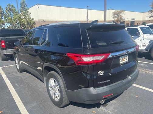 2018 Chevrolet Traverse LT Cloth
