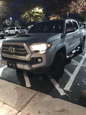2017 Toyota Tacoma TRD Sport