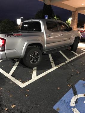 2017 Toyota Tacoma TRD Sport