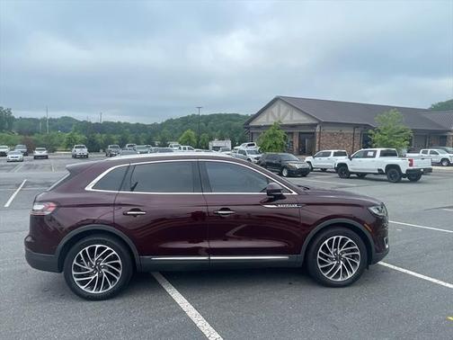 2019 Lincoln Nautilus Reserve