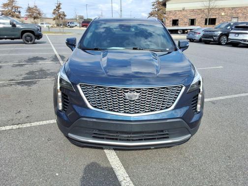 2021 Cadillac XT4 Premium Luxury