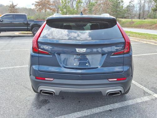 2021 Cadillac XT4 Premium Luxury