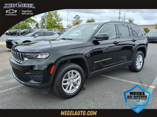 2024 Jeep Grand Cherokee Laredo