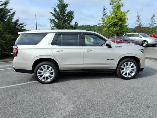 2022 Chevrolet Tahoe High Country