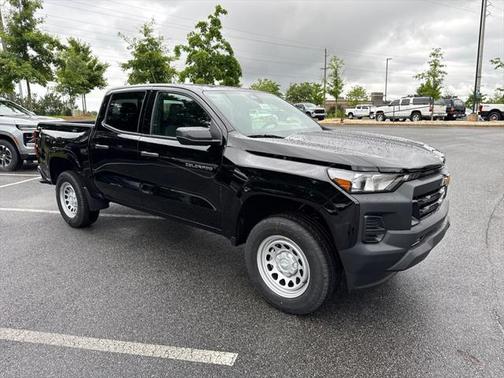 2025 Chevrolet Colorado WT