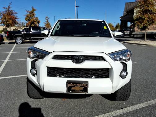 2018 Toyota 4Runner SR5