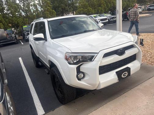 2018 Toyota 4Runner SR5